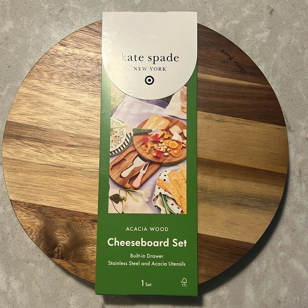Kate Spade Wood Cheeseboard and Knives